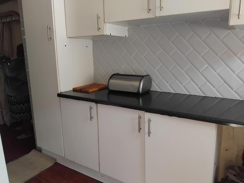 5 Bedroom Property for Sale in Mthata Eastern Cape